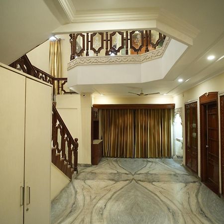 Hotel Kp Suites Metro Hajdarábád Exteriér fotografie